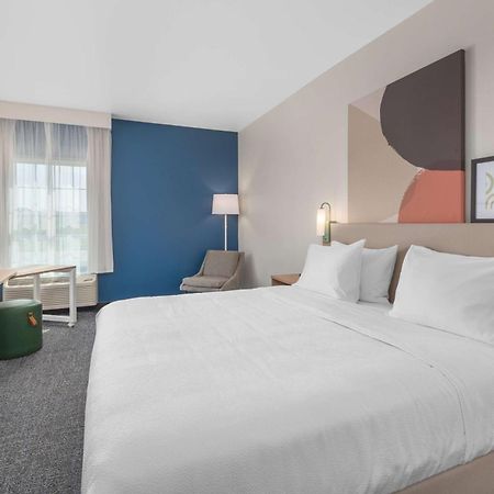 Spark By Hilton מינוט מראה חיצוני תמונה