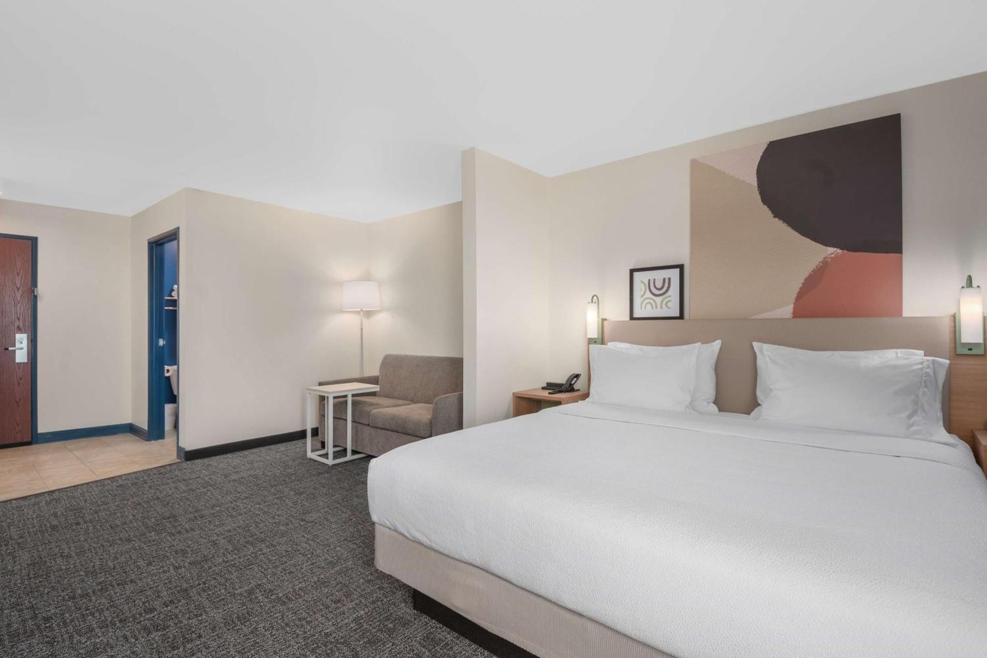 Spark By Hilton מינוט מראה חיצוני תמונה