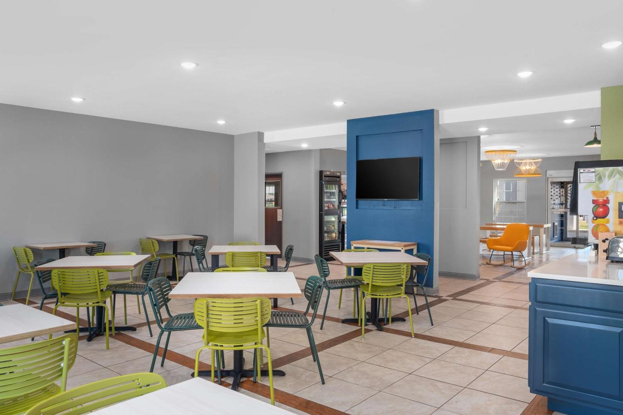 Spark By Hilton מינוט מראה חיצוני תמונה