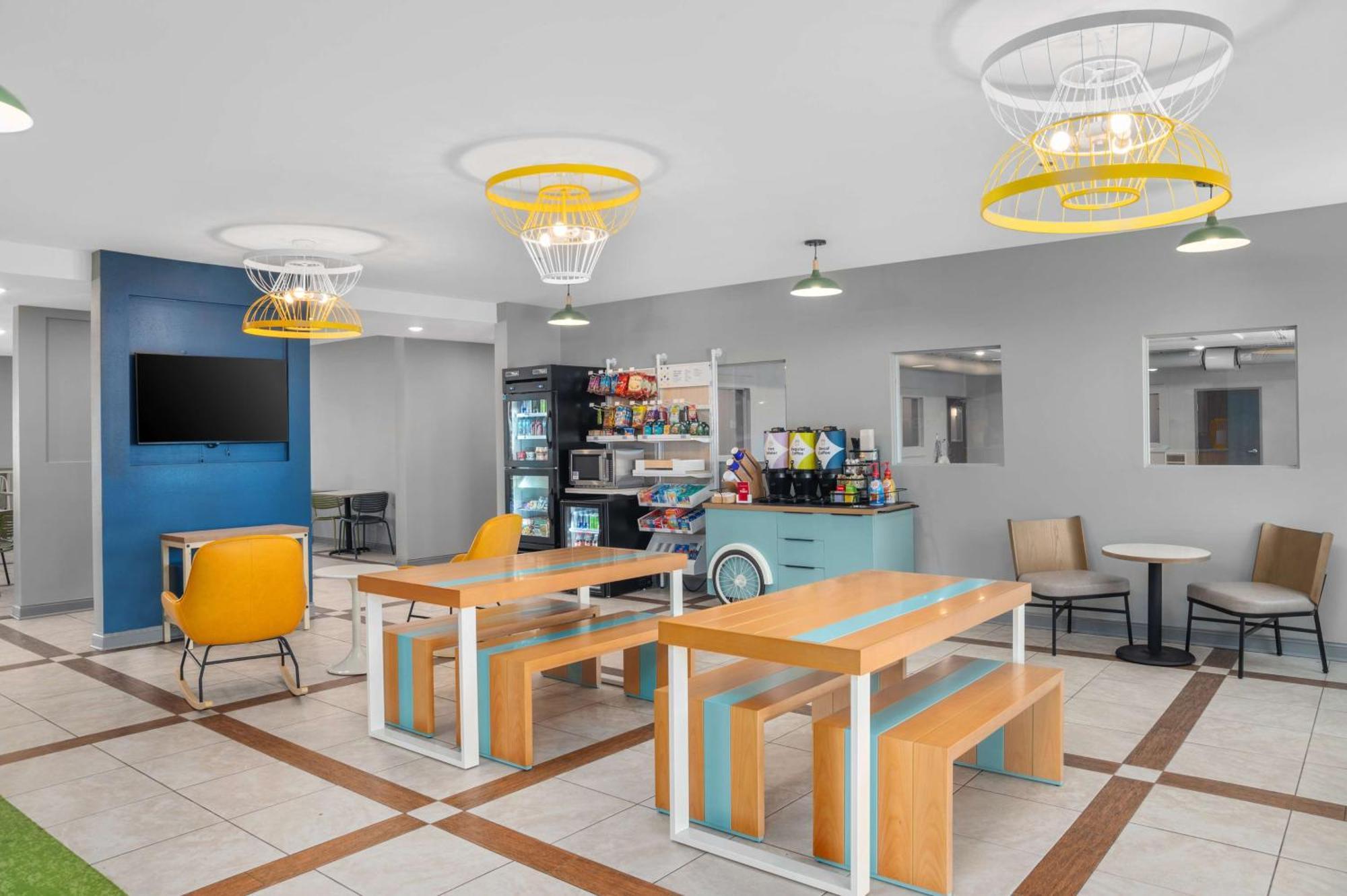 Spark By Hilton מינוט מראה חיצוני תמונה